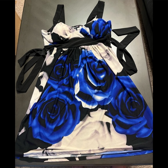 Impress sundress size medium with ties - Picture 1 of 6